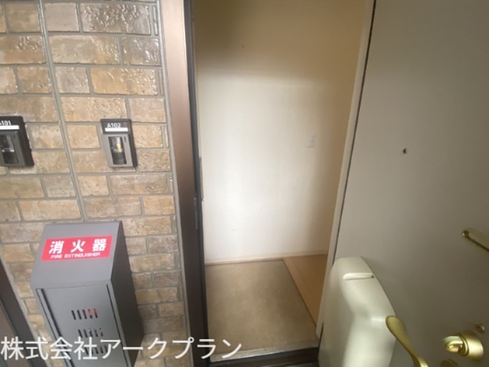 リビングタウン岩国　A棟 玄関