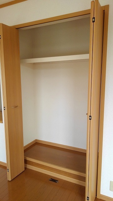 ベル・アンジュＥ棟 収納