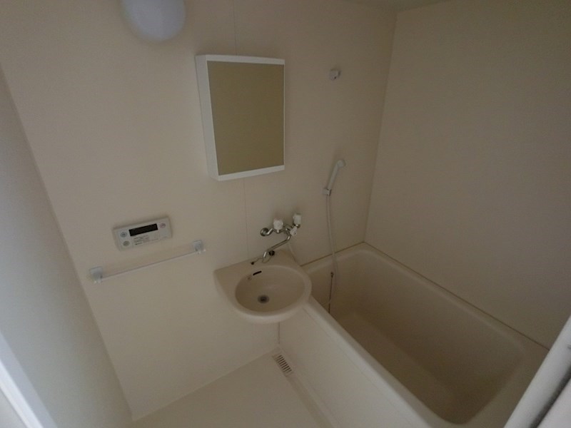 モンパルナス 風呂画像