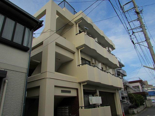 サンヨーズマンション  203号室 外観