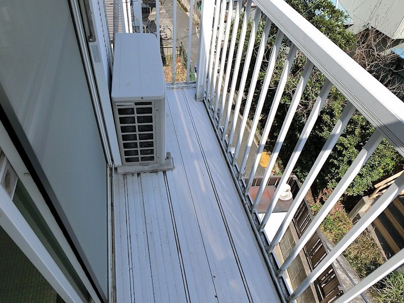 清水アパート ベランダ