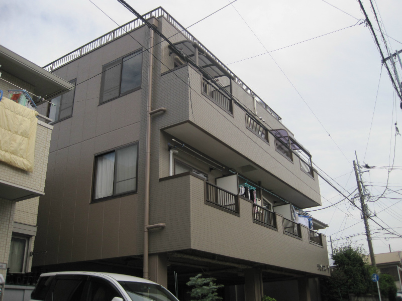 ラピタス・Y 203号室 外観