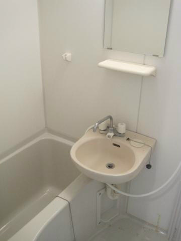 プリマ・六番館 風呂画像