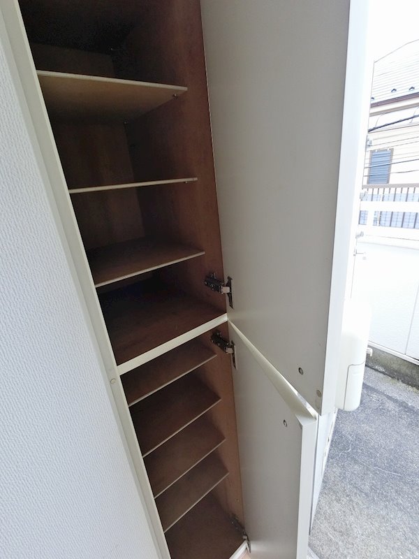 Zweiter・Satz 玄関