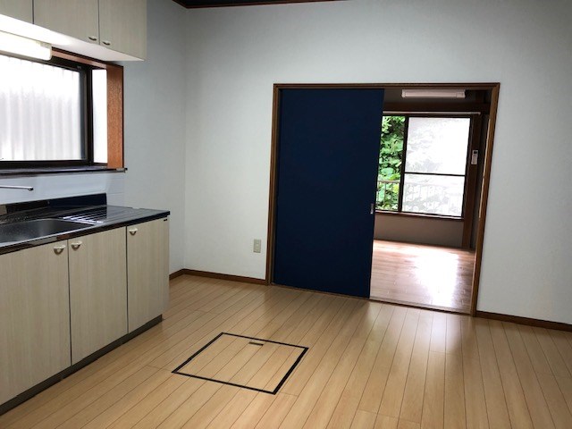 鴨居2丁目戸建 リビング