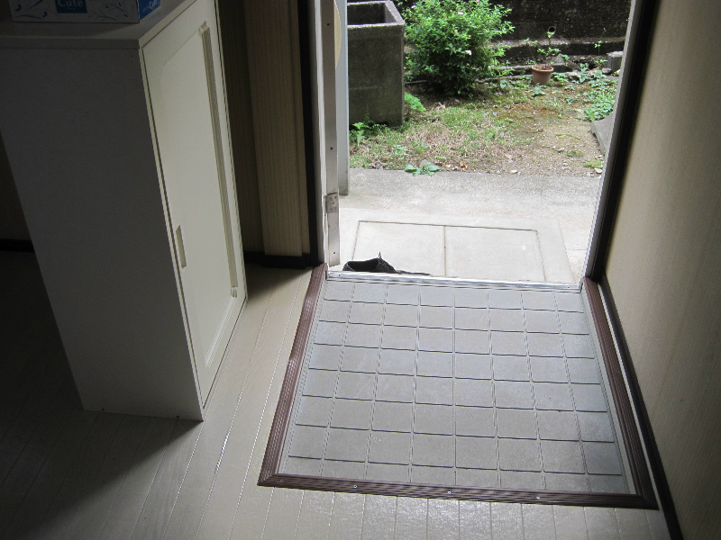 パールハイツ 玄関