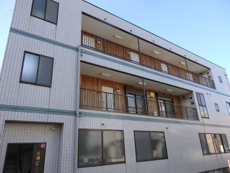 日栄ビル 302号室 外観