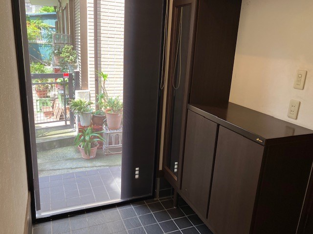 上町2丁目戸建 玄関