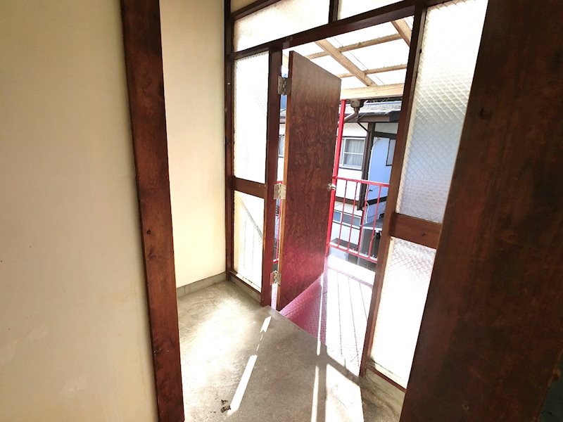 田浦ＳＫアパート  玄関