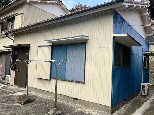 上町4丁目貸家 外観