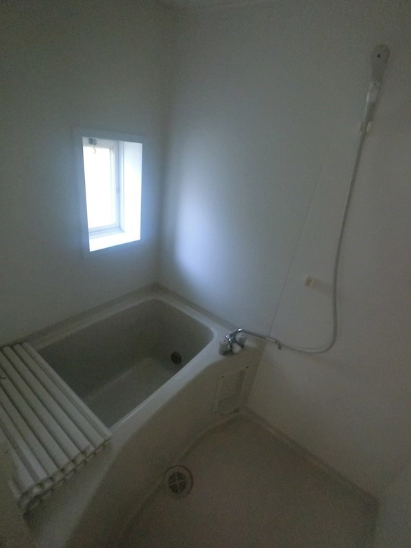 サンライズスズキ 風呂画像