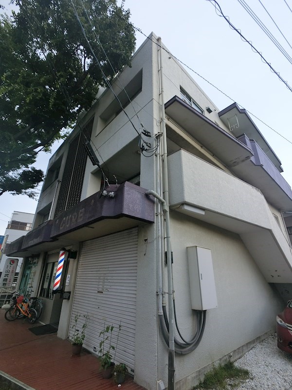 鈴木ビル 202号室 外観
