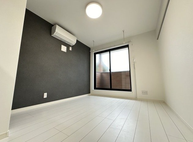 ベイルームリアナ堀ノ内 リビング