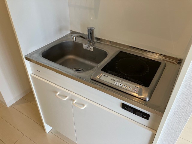 ラフィネ・横須賀中央 キッチン