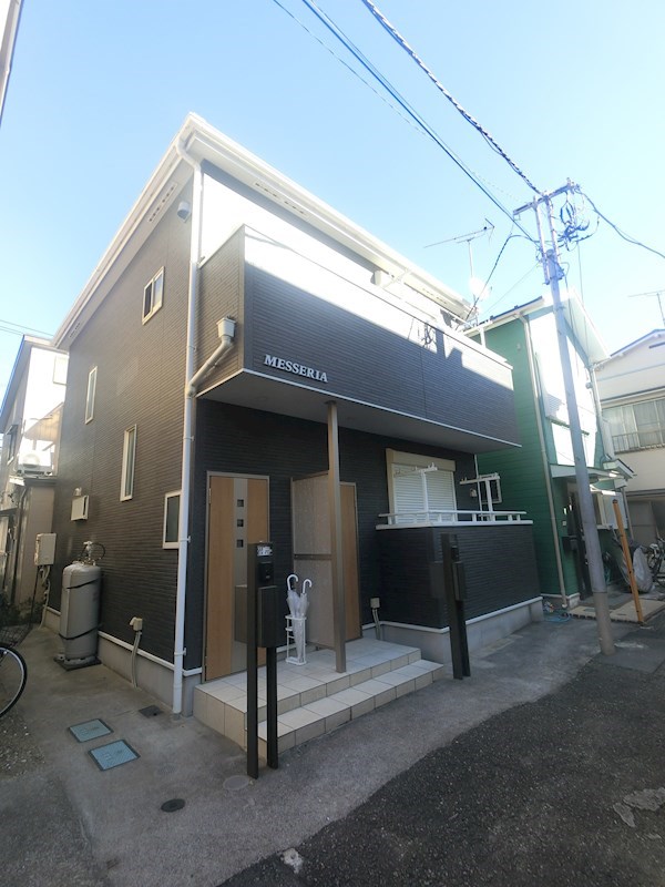 メッセリア 外観写真