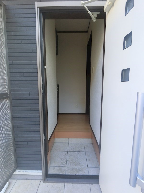 メッセリア 玄関