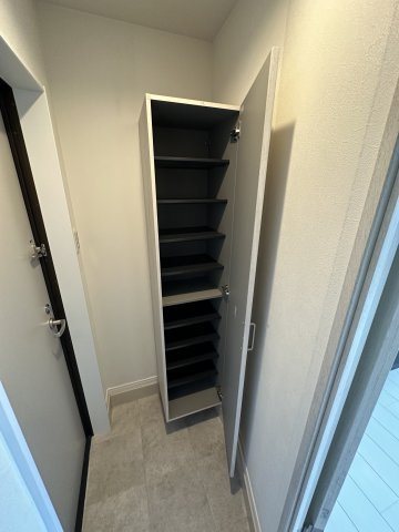 ベイルーム横須賀中央Ⅱ 玄関
