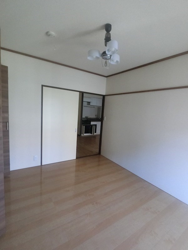 コーポネモト長浦 リビング