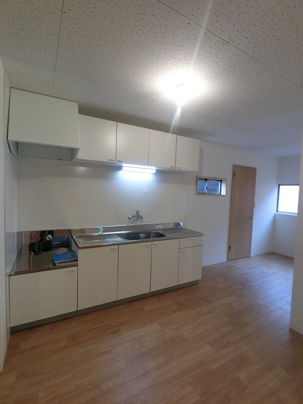 ガーデンハウス汐入町5D キッチン