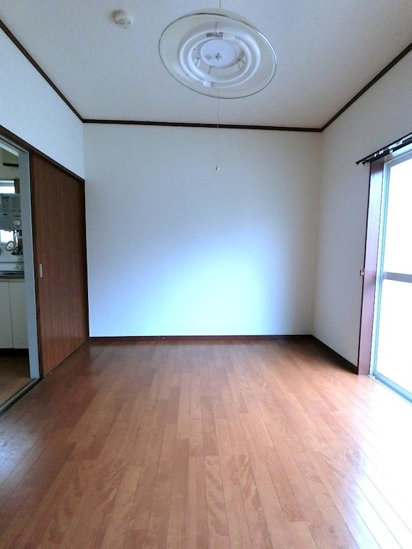 ファミーユ三春Ｂ棟 ベッドルーム