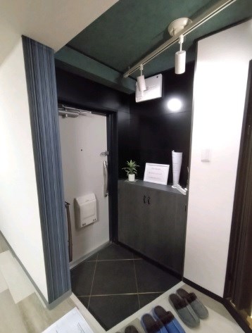 横須賀サンハイツ 玄関