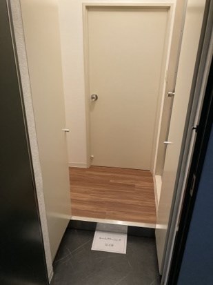 アーバンパレス横須賀 玄関