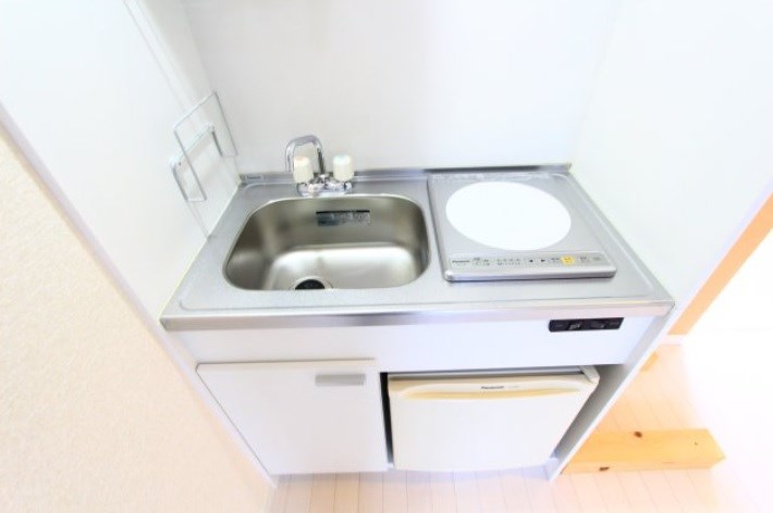 ユナイト田浦アステリオン(右) キッチン