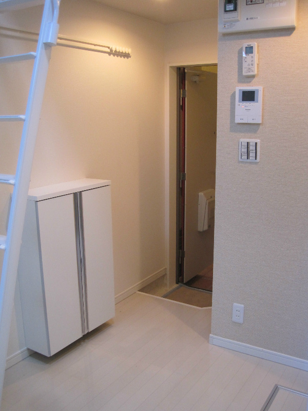 ユナイト・汐入ウィリアム・ウォーカー リビング