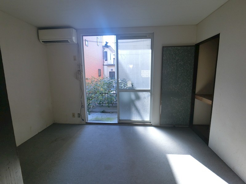 吉田アパート リビング