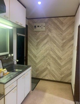 ジュノル・横須賀 玄関