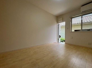 メルシャトー汐入 ベランダ