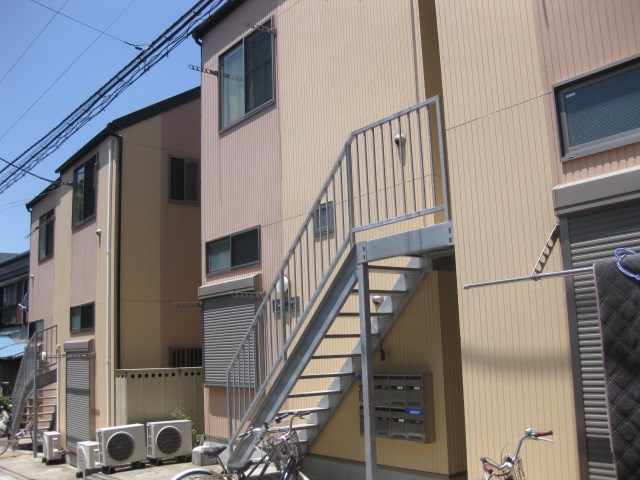 ソレイユ馬堀海岸 101号室 外観