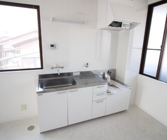 サンヒルズ キッチン