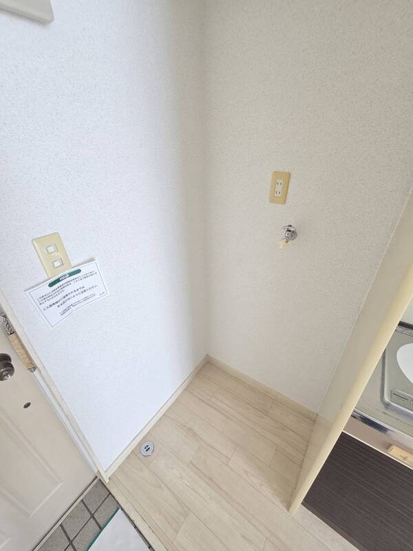 クラウディア横須賀 玄関