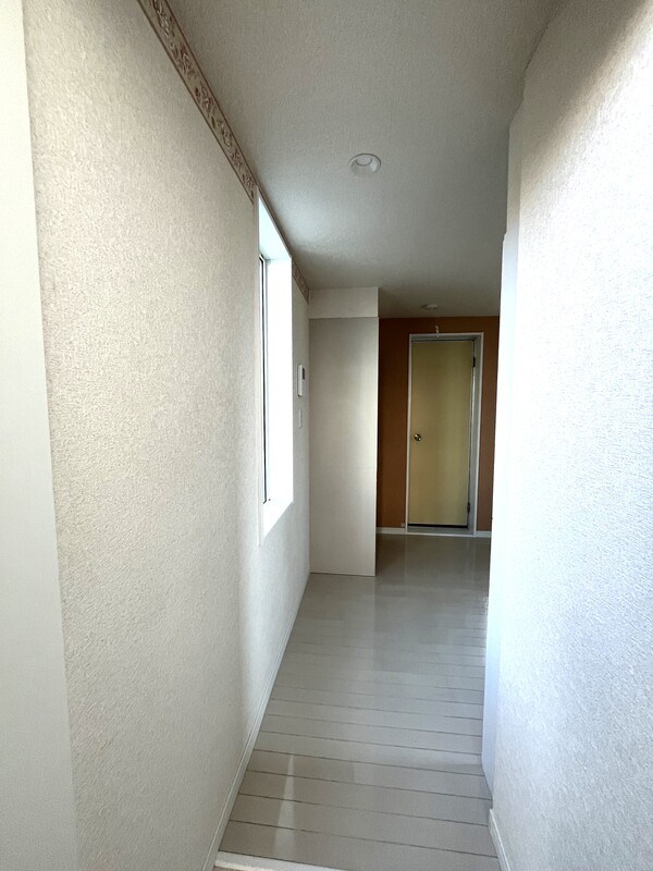 ユナイト田浦　クリスカーティス 玄関