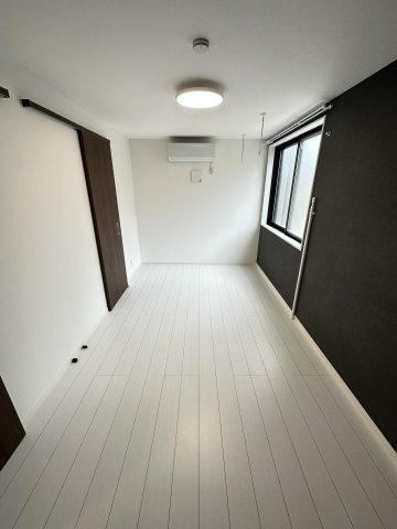 ベイルームリアナ堀ノ内 リビング