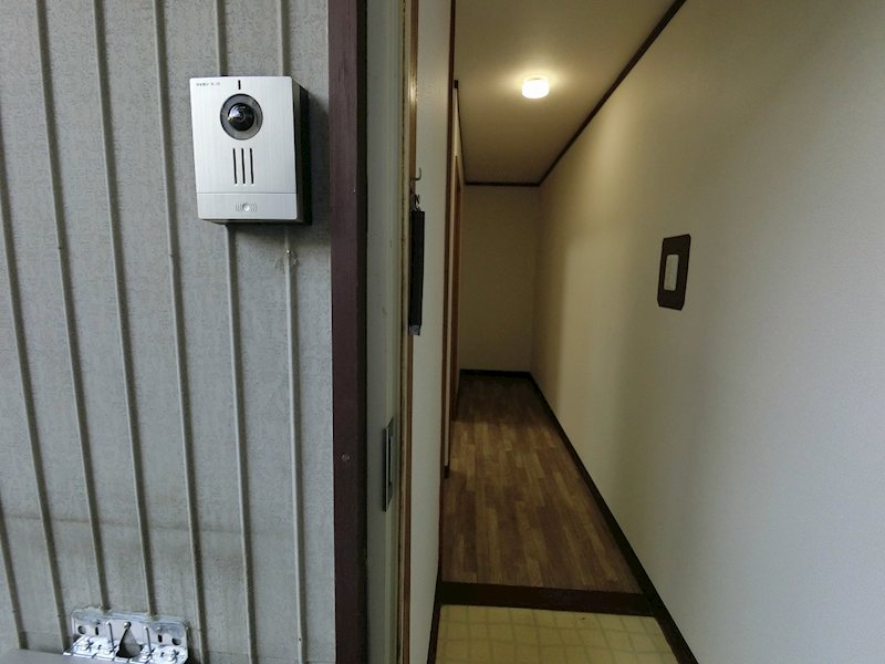 フォーアールF  玄関