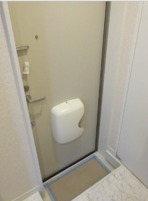 ユナイト・田浦・フローリアン 玄関