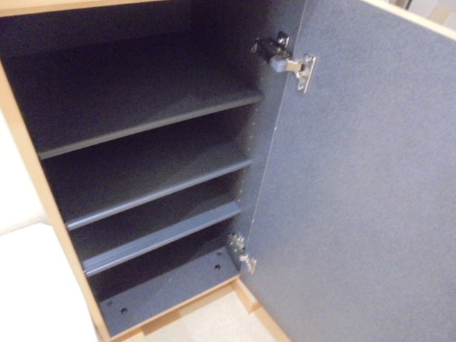 ブランボヌール湘南田浦 玄関