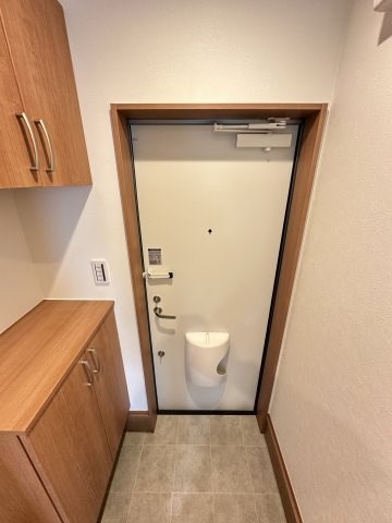 エルミタージュ・堀ノ内 玄関