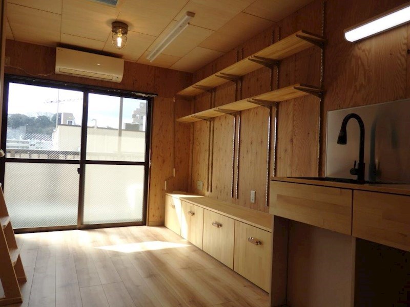 日栄ビル リビング