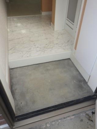 ユナイト田浦ロペス・ホルティージョ 玄関