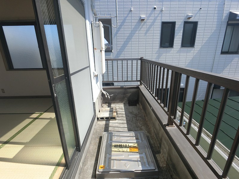 糸賀ビル ベランダ