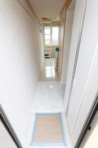 ユナイト・上町・ランドシュタイナー 玄関