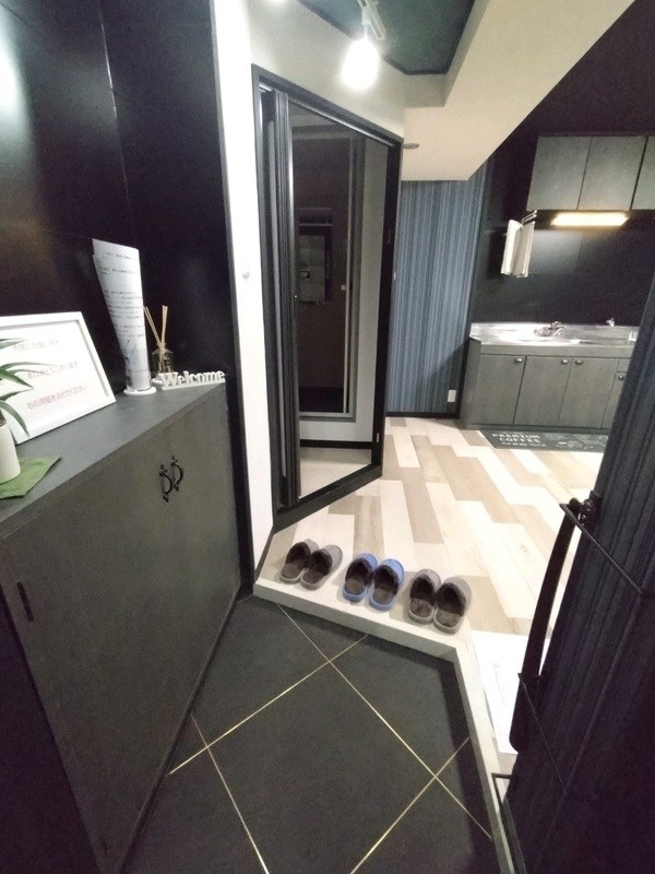 横須賀サンハイツ 玄関