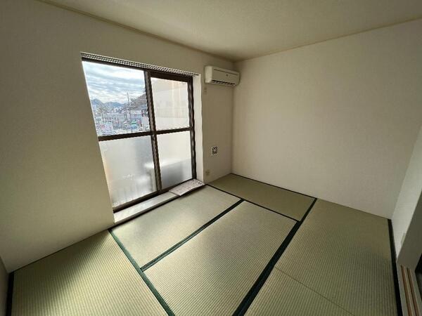 シティハイツ森崎 リビング