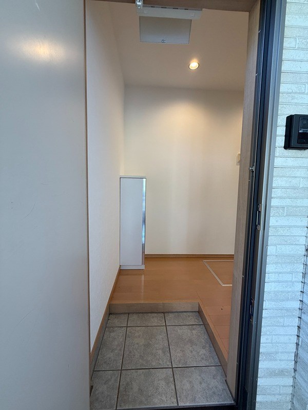 ル・シェモア 玄関