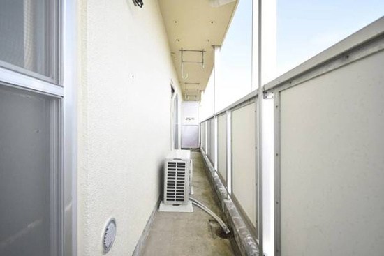 ビレッジハウス公郷2号棟 ベランダ