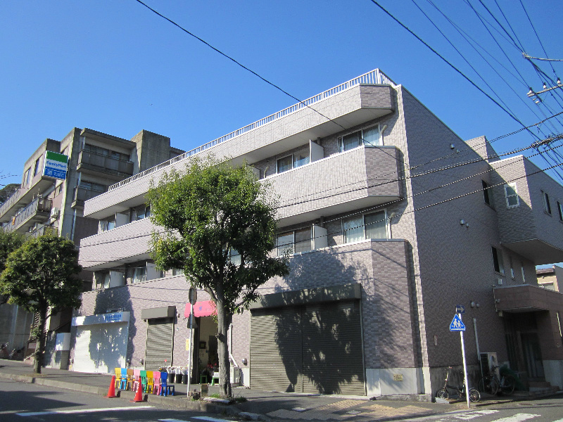 アットマーク 201号室 外観