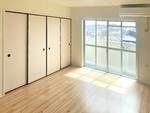 ビレッジハウス不入斗1号棟  リビング